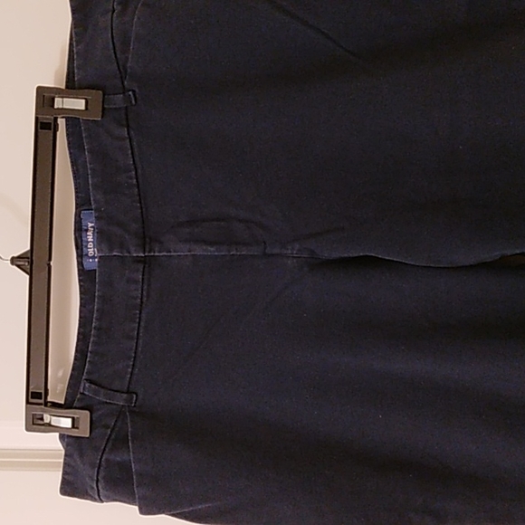 Old Navy pixie 👖 - Picture 4 of 4